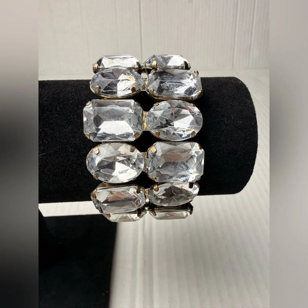 Vintage‎ Wide Stretch Cuff Oval Emerald Cut Glass Statement Bracelet Crystal 80s